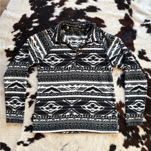 Eddie Bauer Black and White Geometric Women's Sweater
